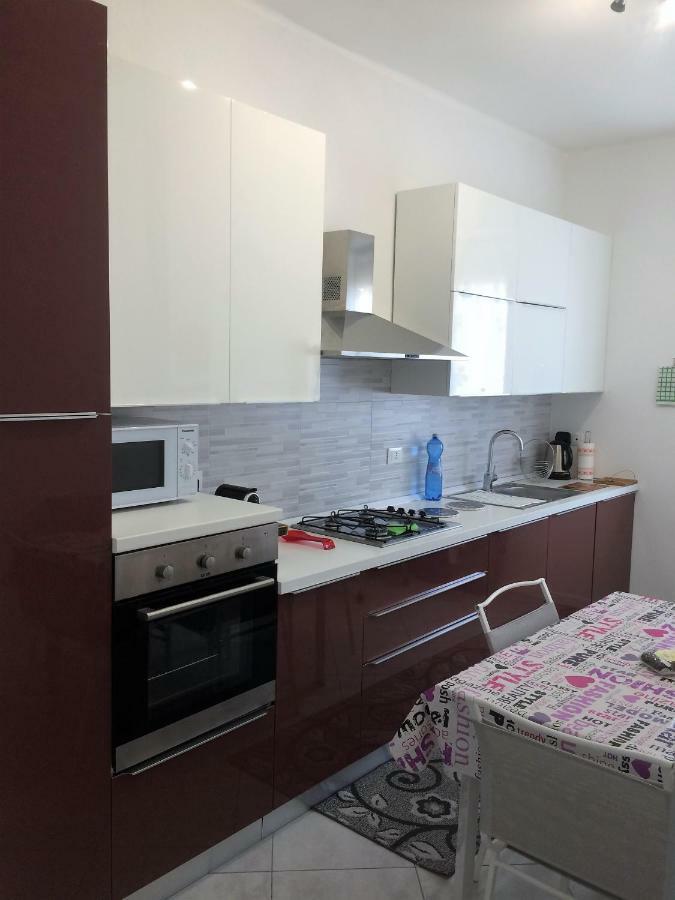 Appartamento Sul Porto Loano Exteriör bild