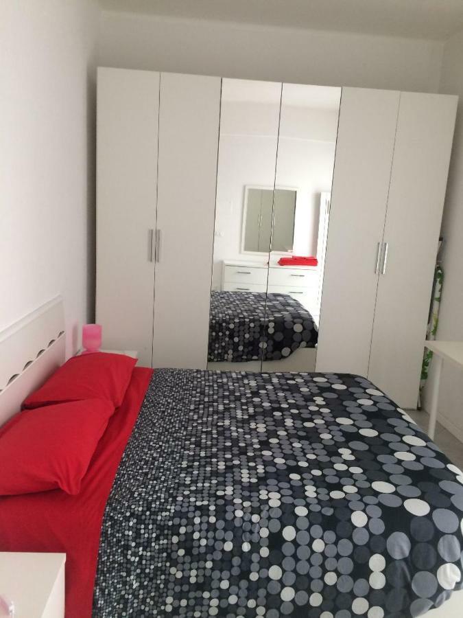 Appartamento Sul Porto Loano Exteriör bild
