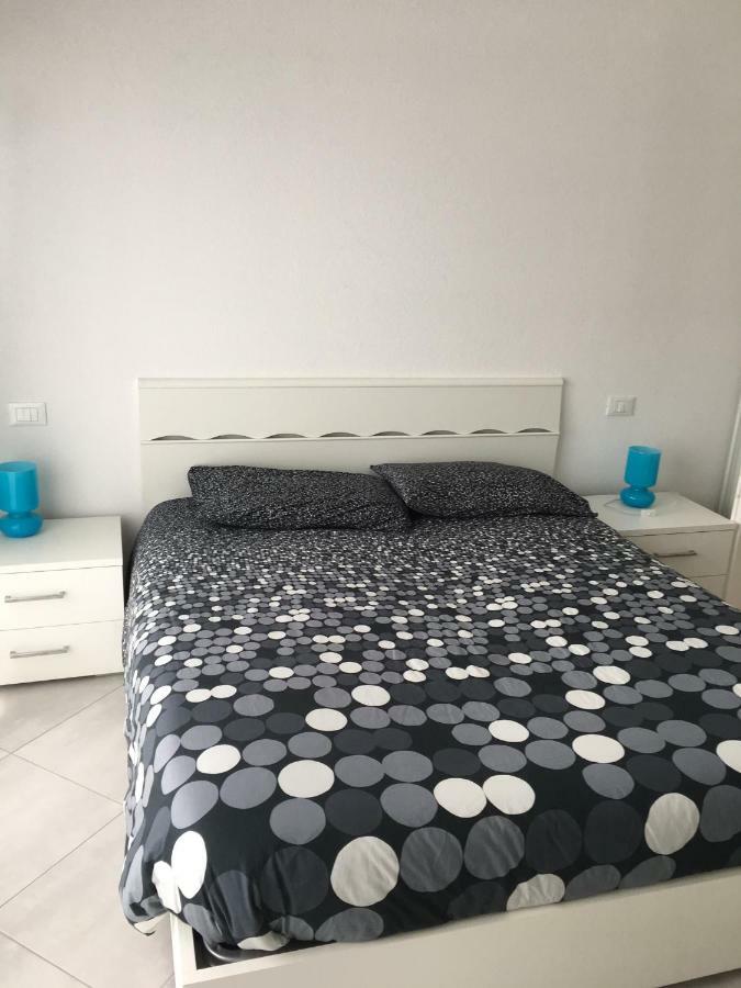 Appartamento Sul Porto Loano Exteriör bild